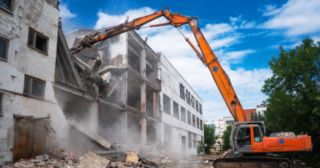 Промышленный демонтаж зданий Партизанск, цена от 2894 руб.